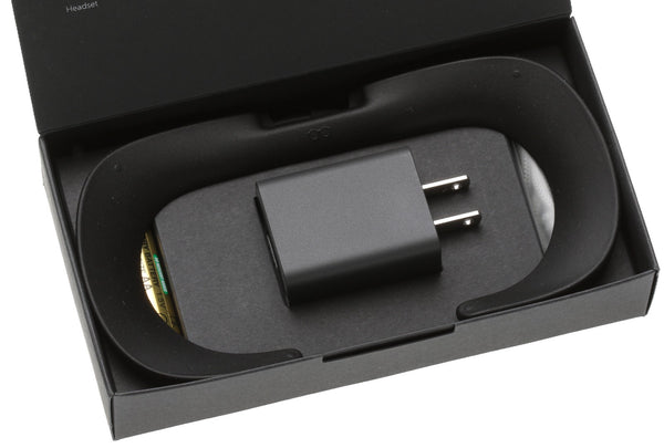 Meta Oculus Go 32GB Standalone Virtual Reality Headset Kit w VR Cover Mask MINT- [Used]-www.prostudioconnection.com