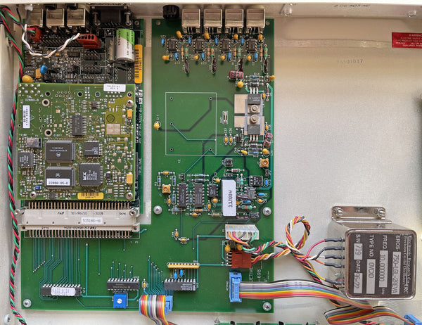 Symmetricom TrueTime XL-AK GPS Disciplined 10Mhz Low Phase Noise OCXO Oscillator [Used]-www.prostudioconnection.com